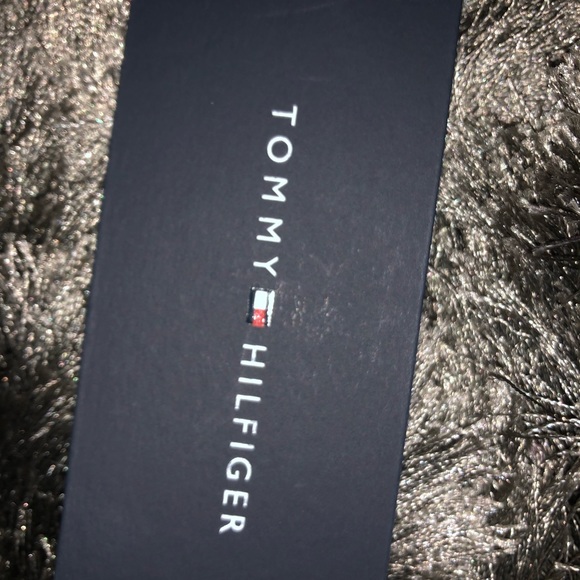 Brand New Tommy Hilfilger Vest - Picture 6 of 6